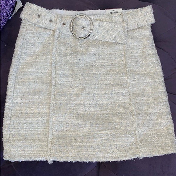 INC International Concepts Dresses & Skirts - ❌SOLD❌NWT INC BRIT PARTY HOLIDAY SKIRT OFF WHITE CREAM SILVER TINSEL BELT 6